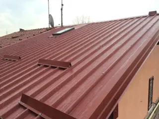Rimozione tetti e tettoie in eternit opere di lattoneria